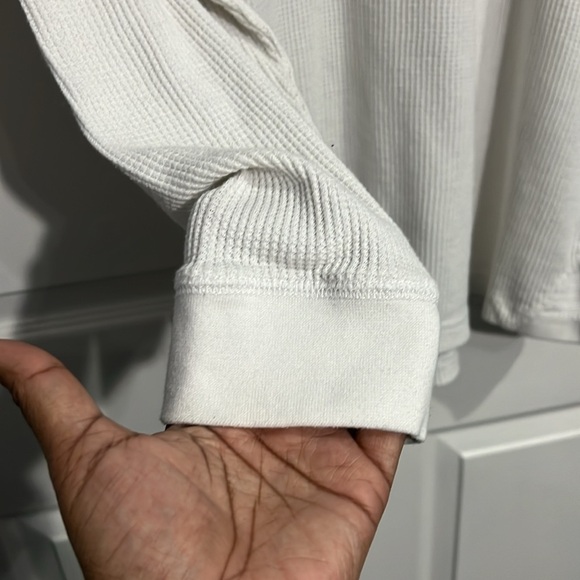 COOGI Men’s Waffle Knit Varsity Stripe Sweater- White & Black - Size XL - Picture 4 of 8